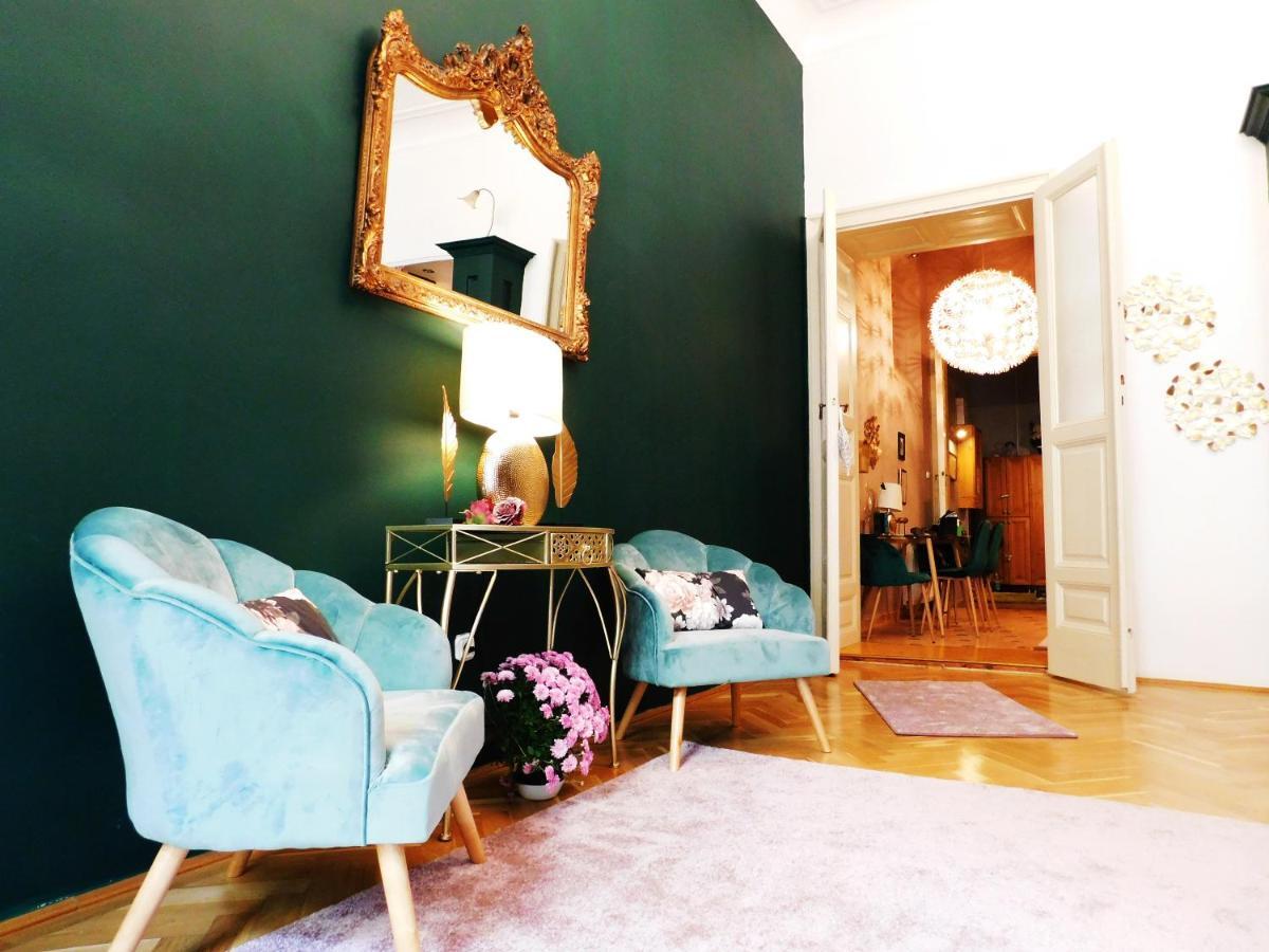 Wonder Deer Lux Apartment At The Parliament Self Check-In Budapest Extérieur photo